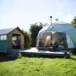 Dôme de glamping, Fforest, Cardigan, Ceredigion.